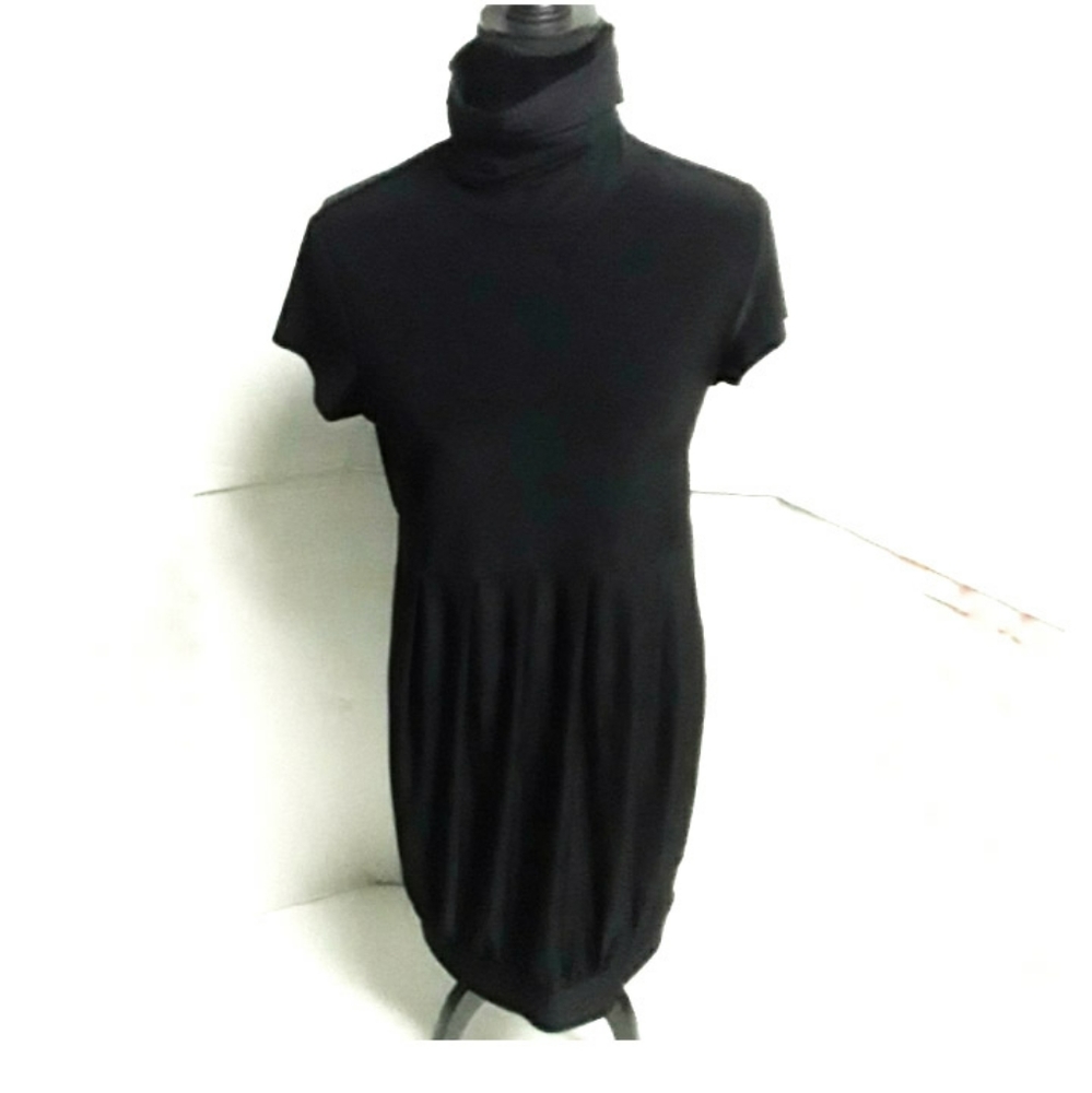 GNW beautiful womens black turtleneck dress